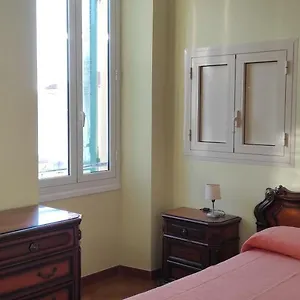 Appartamento Viaroma60_casavacanze, Ospedaletti